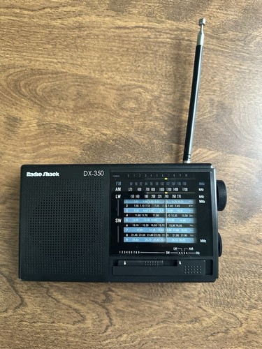 Radio shack 375 fm - am, sw